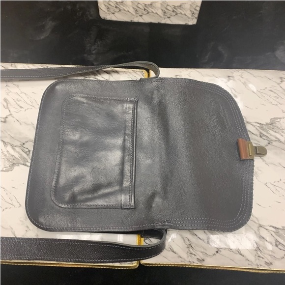 LORIANO TOLIANI Black Hand Crafted Leather Messenger Bag - Picture 11 of 16